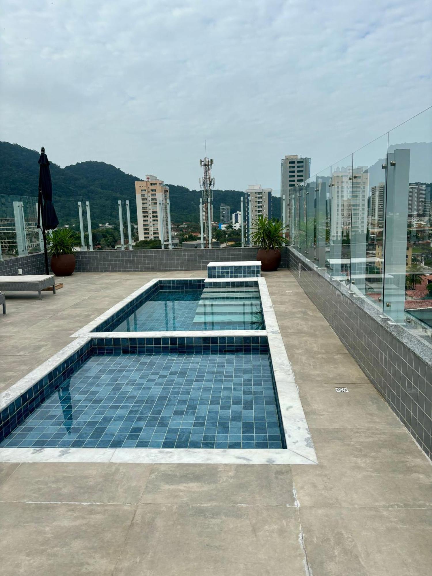 Novo Apto Canto Do Forte, Rua Praia Vista Montanha, Com Wi Fi, Homebeach10, 01 Vaga De Garagem, Melhores Restaurantes Ao Lado 프라이아 그란데 외부 사진